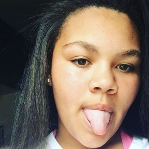 Meet your Posher, Alycia